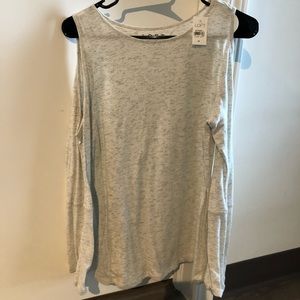 NWT LOFT cold shoulder tee
